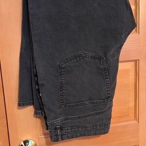 AVA ULTRA HIGH RISE WIDE LEG JEANS - Dark Grey